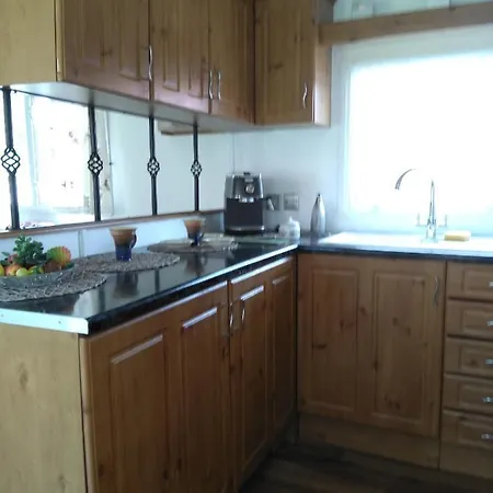 Holiday home Mobilhajm - Brzotice 1 *